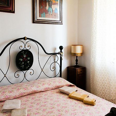 Guesthouse Stazione Pisa Centro Ngoại thất bức ảnh