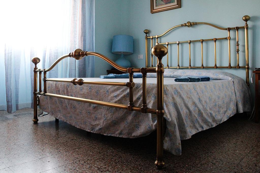 Guesthouse Stazione Pisa Centro Ngoại thất bức ảnh